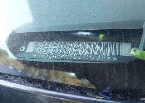 1995 GMC Suburban K2500 из США, поврежденный, VIN 1GKGK26N9SJ707428